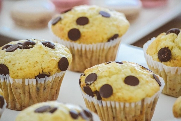 cokoládové muffiny s banány