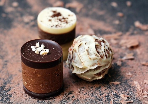 jednoduchý recept na domácí cokoládové pralinky