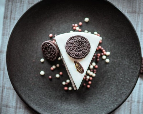 recept na nepecený tvarohový kolác se susenkami oreo